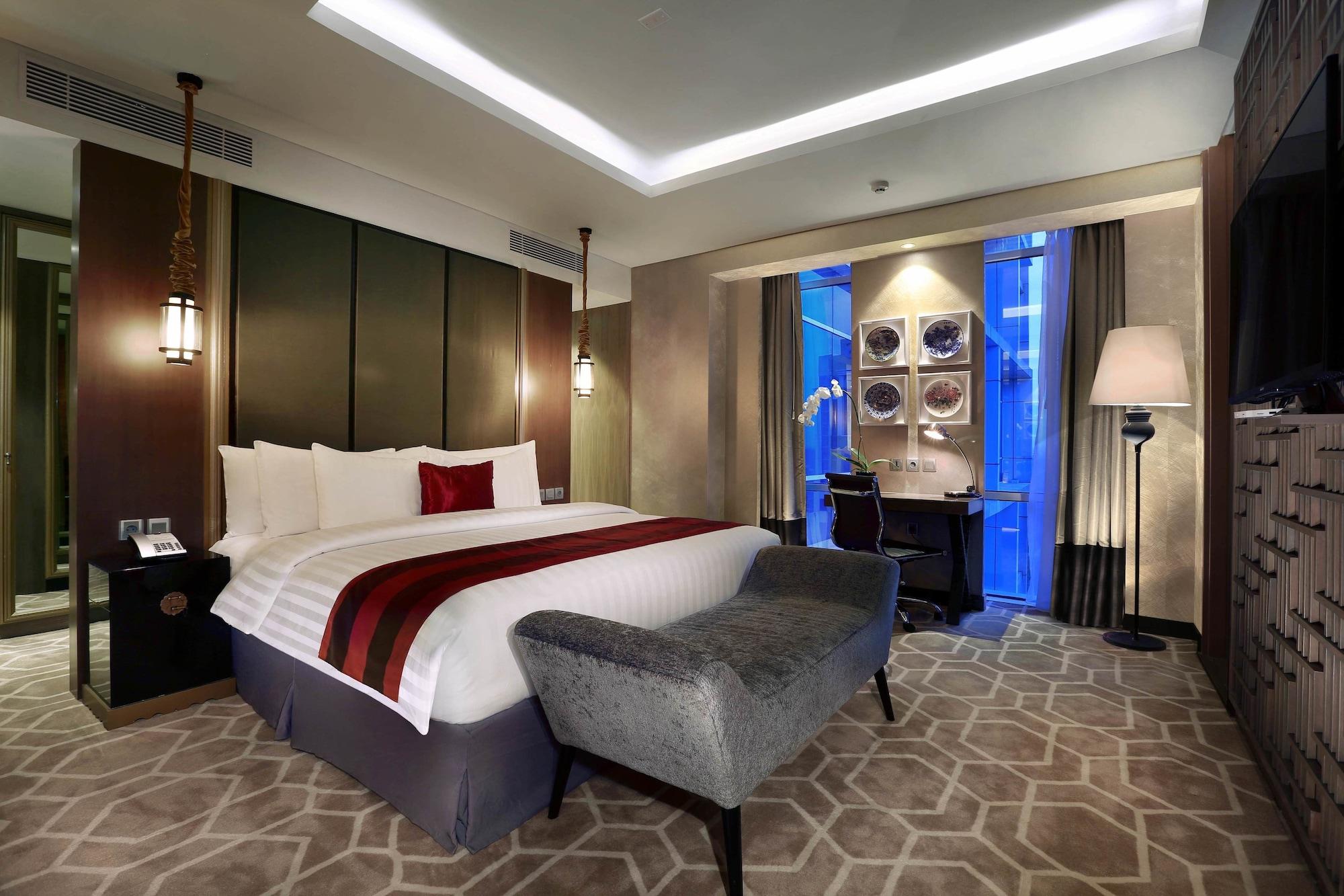แอสตัน ไพรออริตี ซิมาตูปัง โฮเต็ล แอนด์ คอนเฟอเรนซ์ เซ็นเตอร์ Hotel จาการ์ตา ภายนอก รูปภาพ