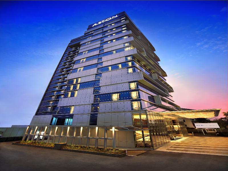 แอสตัน ไพรออริตี ซิมาตูปัง โฮเต็ล แอนด์ คอนเฟอเรนซ์ เซ็นเตอร์ Hotel จาการ์ตา ภายนอก รูปภาพ