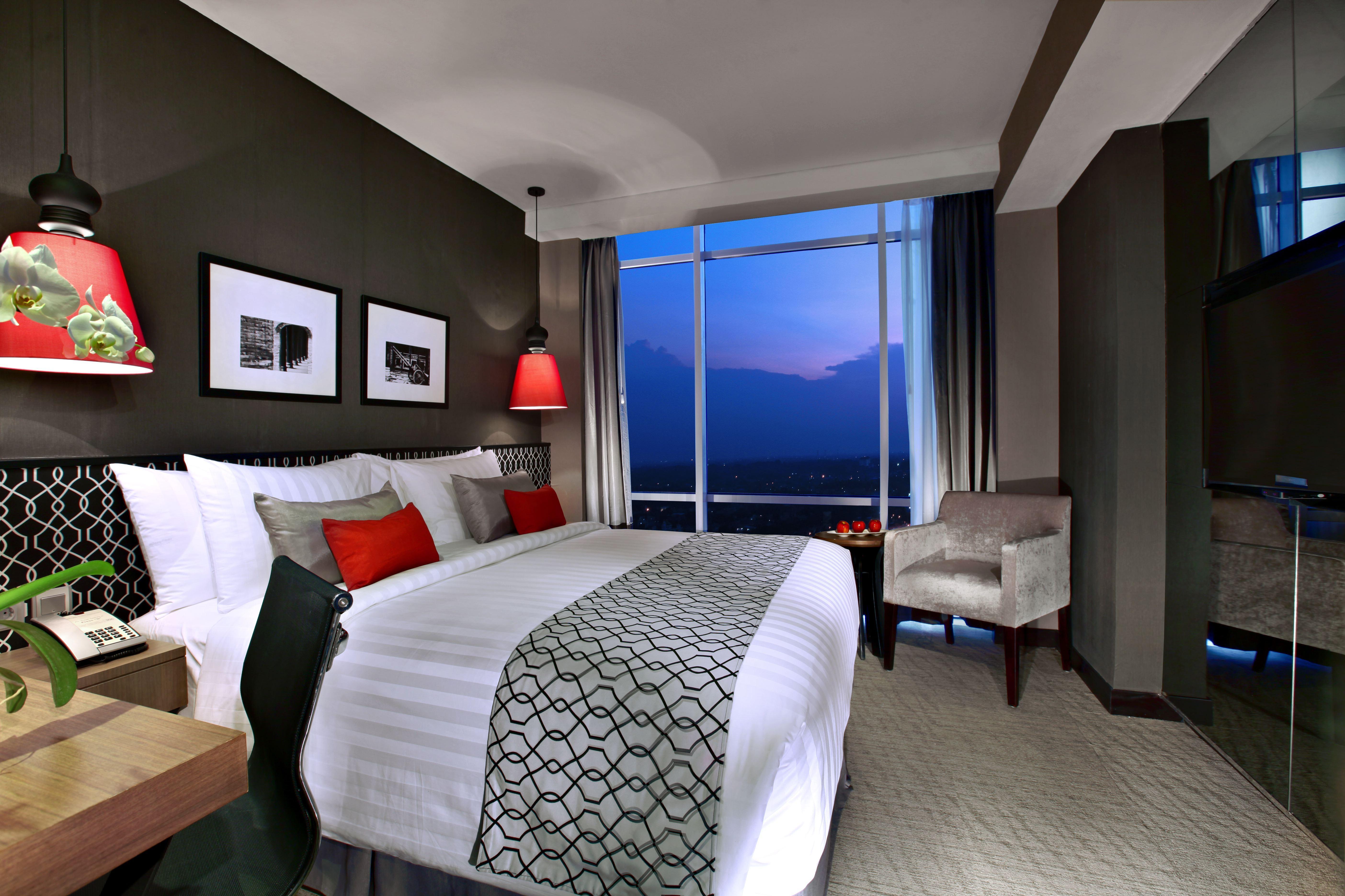 แอสตัน ไพรออริตี ซิมาตูปัง โฮเต็ล แอนด์ คอนเฟอเรนซ์ เซ็นเตอร์ Hotel จาการ์ตา ภายนอก รูปภาพ
