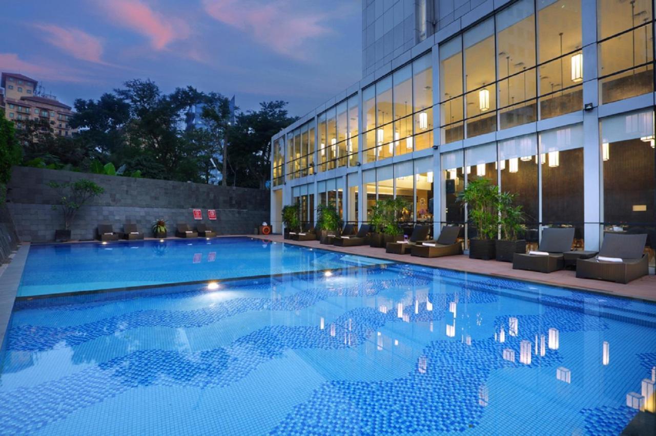 แอสตัน ไพรออริตี ซิมาตูปัง โฮเต็ล แอนด์ คอนเฟอเรนซ์ เซ็นเตอร์ Hotel จาการ์ตา ภายนอก รูปภาพ